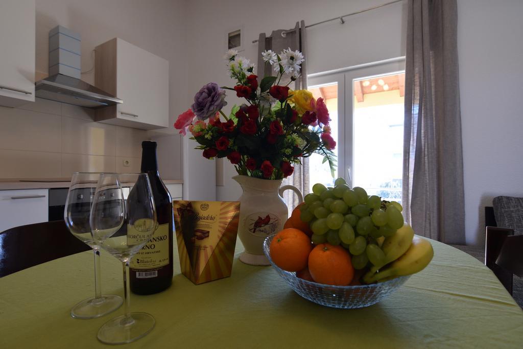Apartments Batarilo Biograd Na Moru Eksteriør bilde