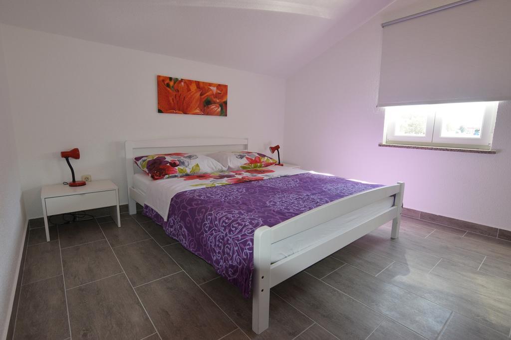 Apartments Batarilo Biograd Na Moru Eksteriør bilde
