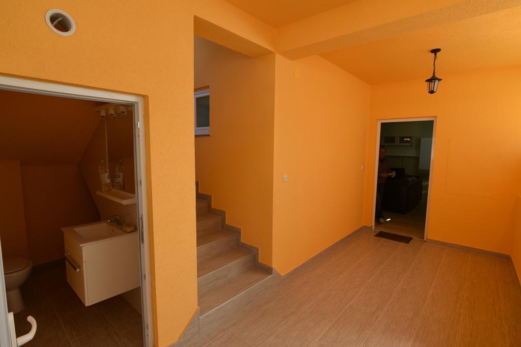 Apartments Batarilo Biograd Na Moru Eksteriør bilde