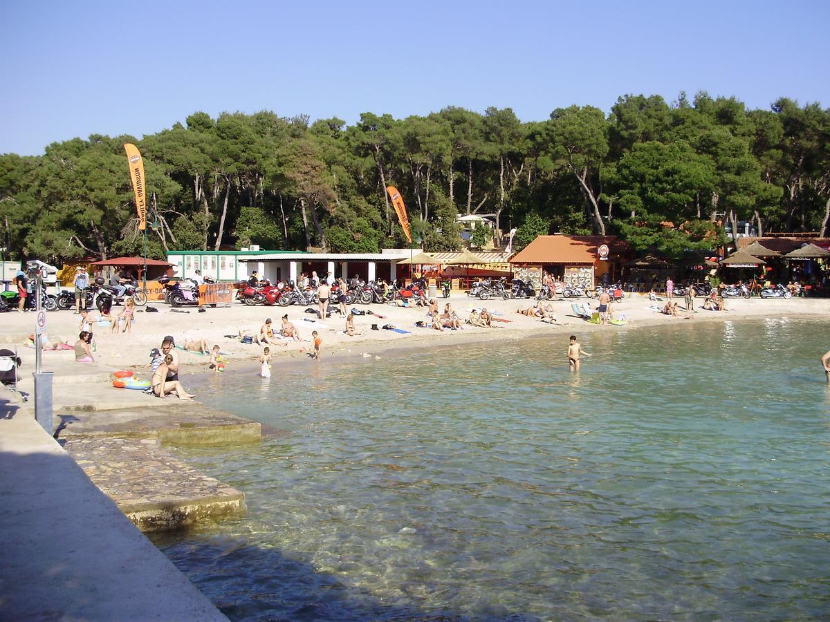 Apartments Batarilo Biograd Na Moru Eksteriør bilde